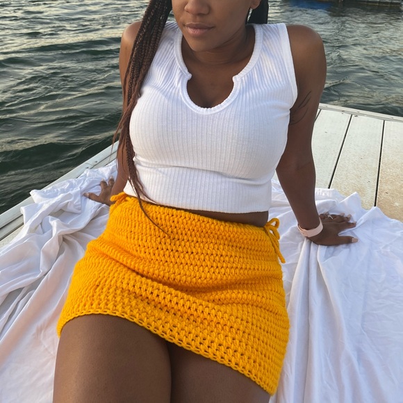 Crochet Mini Skirt - Picture 7 of 7